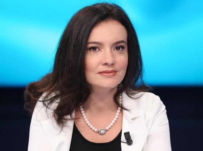 Elisa Spiropali ironizon koalicionin e opozitës: Listë e klientelizmit me parimin kap ça të kapësh, riciklim bajat i emrave të vjetëruar e të ndryshkur