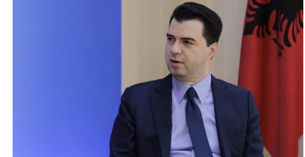 “Zotohem! Do mbajmë duart larg nga reforma në drejtësi”- Basha: ‘Kushtetutë e re’ për kufizimin e pushtetit