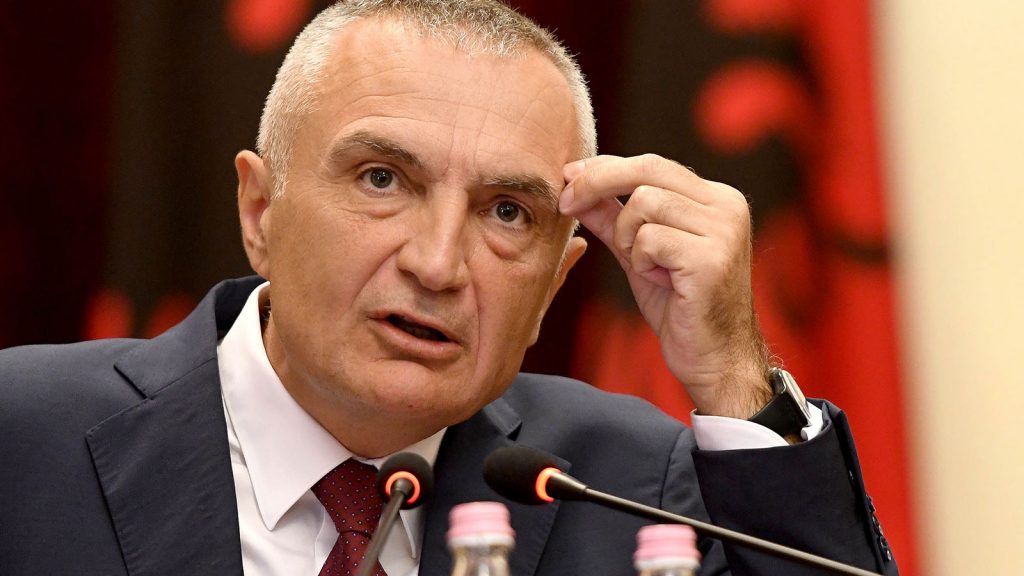 Akuzat e Ramës për pengimin e reformës në drejtësi, përgjigjet Meta: Njerëzit nga shëndetësia që ka afruar të kenë kujdes për shëndetin mendor të tij
