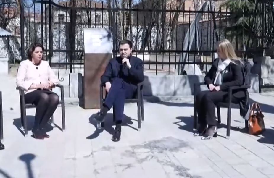 “Është një turp i madh”- Lulzim Basha takim me mësues e pedagogë në Korçë: Do nisim menjëherë rritjen e pagave dhe…