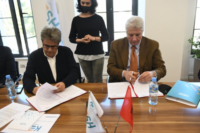 KESH marrëveshje bashkëpunimi me shkollën profesionale “Arben Broci” në Shkodër/ Beci: Mundësi punësimi dhe aftësimi profesional