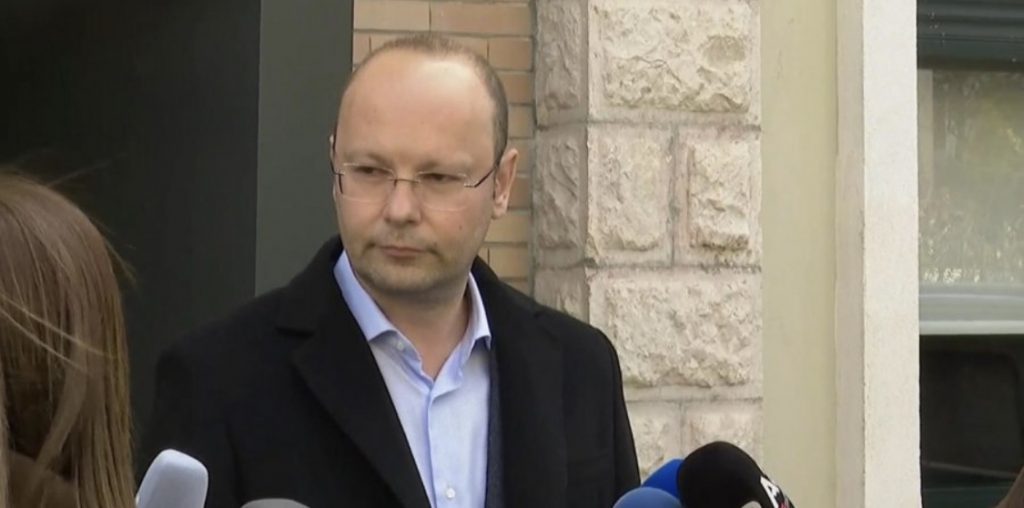 PD, Kaso: Plotësimi i listës së deputetëve, fitorja e parë. Beteja më e madhe në 25 Prill