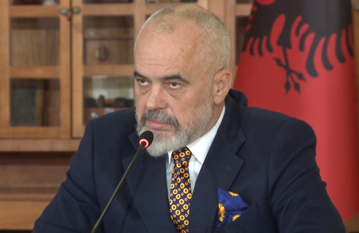 Kur do vaksinohet Basha, Meta dhe Kryemadhi, Rama jep përgjigjen: Unë them se politikanët duhet…