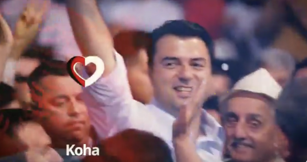 Basha  drejtohet  shqiptarëve me videonesazh: Ne do ta sjellim ndryshimin