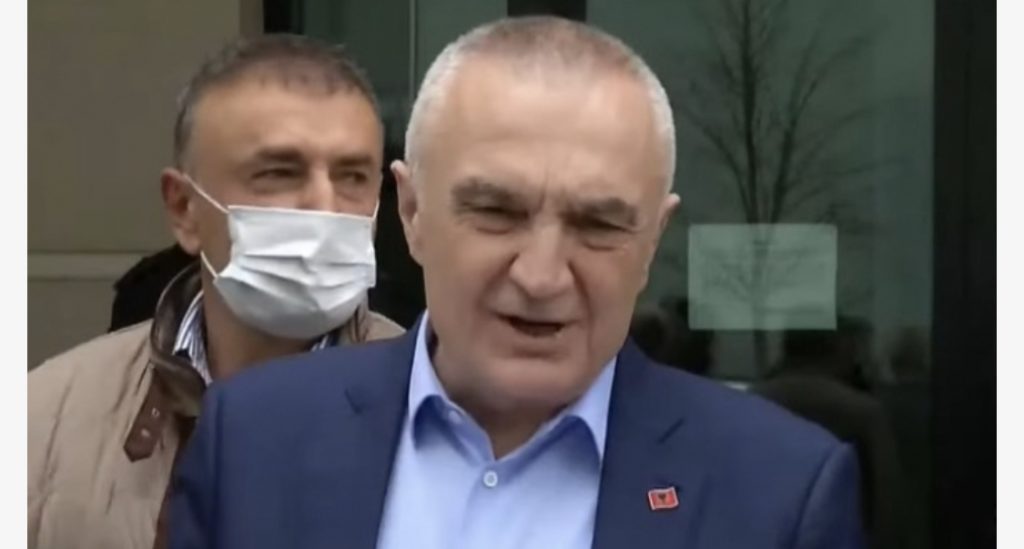 Presidenti flet për përplasjen me policinë bashkiake: Nuk do të reagojmë si populli i Kirgistanit