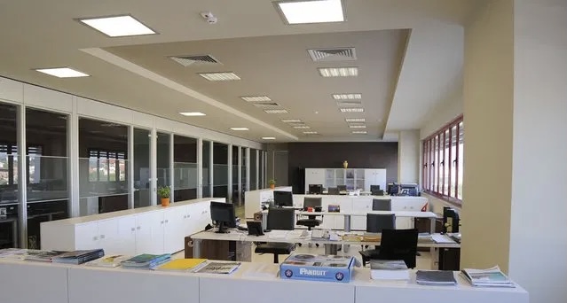 Administrata, vendorët emëruan 891 punonjës në kundërshtim të ligjit