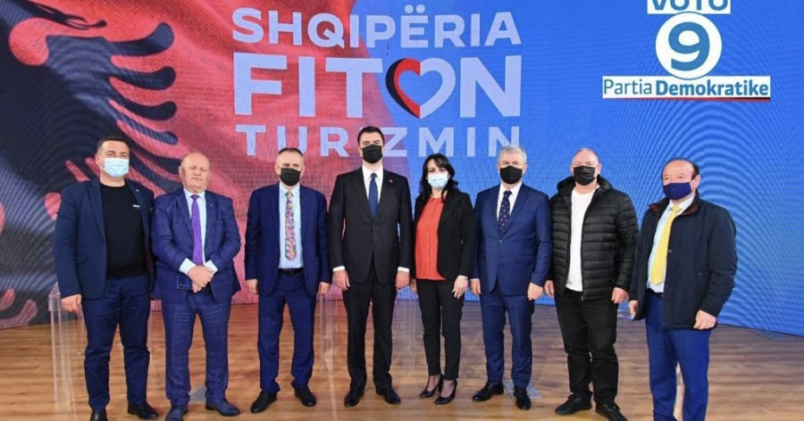 Basha, marrëveshje me Unionin Turistikë Shqiptar: TVSH e unifikuar 6%