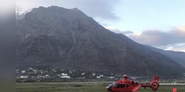 Makina përplas një grua më fëmijën, të dy në gjendje të rëndë