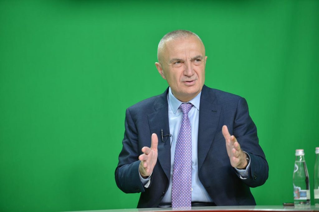 Presidenti Meta: Policia e Shtetit e njëanshme! Patronazhistët janë shantazhistët e kohëve