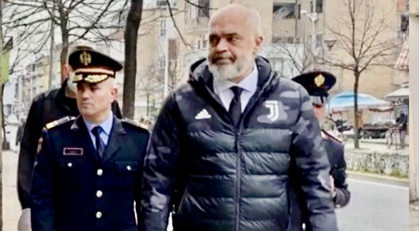 Drejtori i Policisë Veliu i duhej Ramës për këtë ditë…