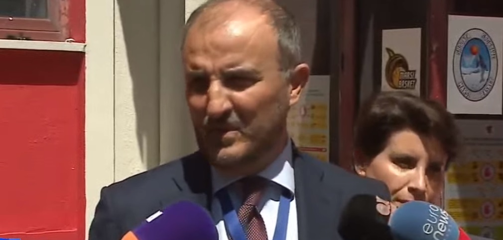 Apeli i ambasadorit të BE-së: Asnjë përfundim pa u numëruar të gjitha votat!
