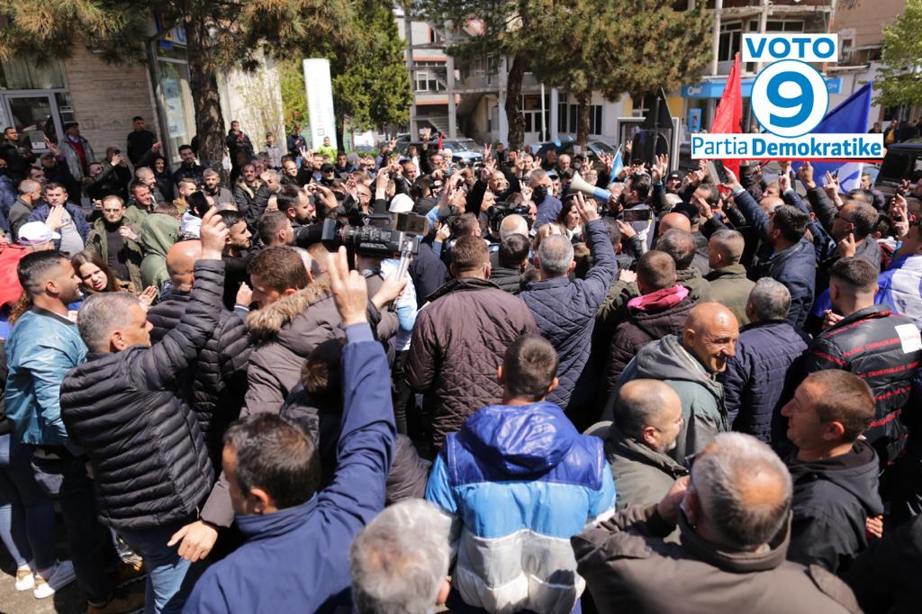 Basha takime në Kukës: Më i prekuri nga ikja e rinisë! Nuk ndryshon po nuk larguam shkaktarin e vuajtjeve