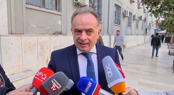 Lënia në burg e Selim Çekajt/ Avokati: Vendim skandaloz nga gjyqtarë pa dinjitet!