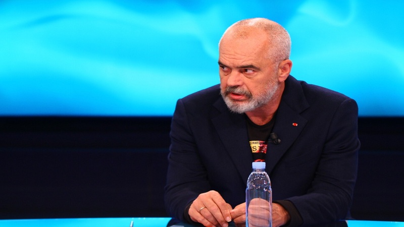 Pas replikave mes Metës dhe Yuri Kim/ Kryeministri Rama: Vendi pa President!