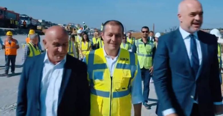 “Banditi i importuar nga Astiri ka ardhur këtu vetëm për…”- Presidenti Meta sulmon kandidatin e PS-së