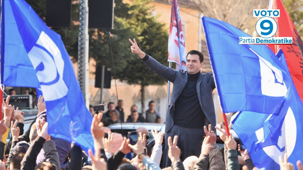 “Në mesin tonë janë edhe socialistët e zhgënjyer”/ Basha: 25 prillin do ta kthejmë në referendum