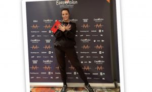 Anxhela Peristeri me shqiponjë dykrenare në Eurovision