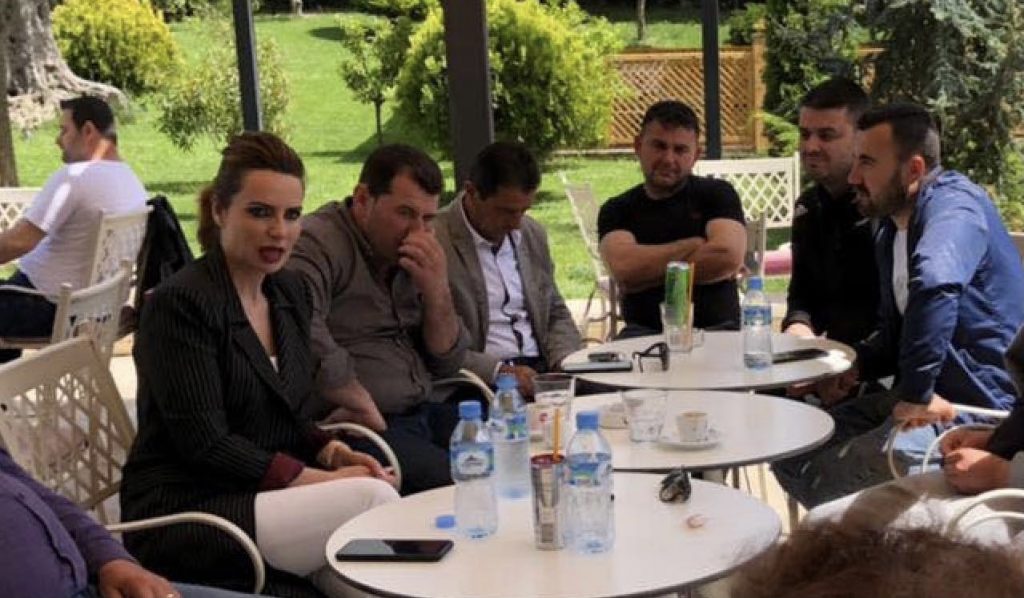 Duma me mesazh për mbështetësit e opozitës: Demokratët nuk dorëzohen