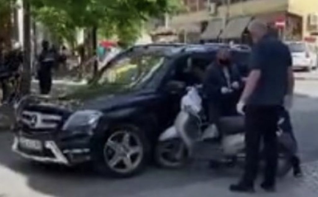 Grabitja e dhunshme  e 30 ml lekëve në Tiranë