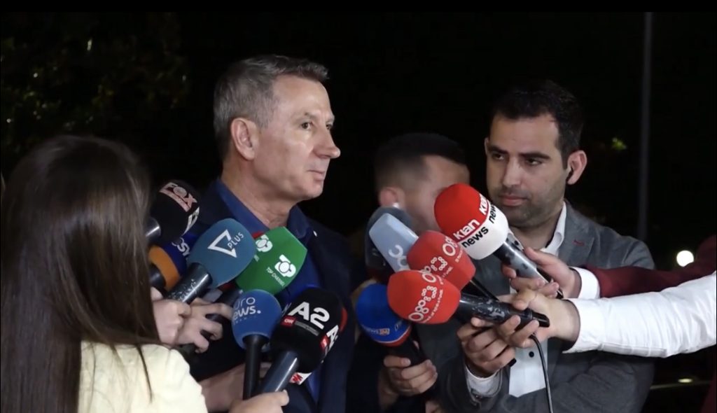 Kadilli flet pas mbledhjes së Kryesisë: Sfidoj Bashën për të dalë në debat publik