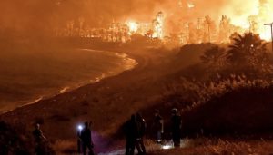 Zjarri i madh  në fshatrat  e Athinës
