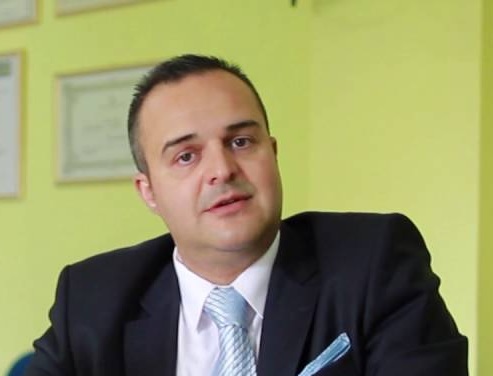 Mjeku kardiolog Edvin Prifti fiton betejën në Apel!