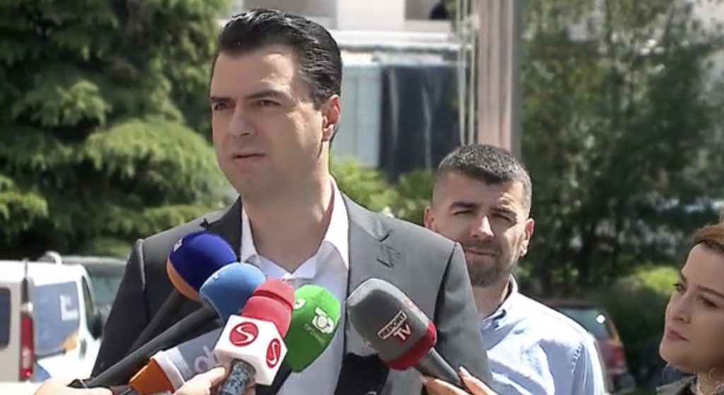 Basha jep mesazhin paralajmërues: Të respektohen kufijtë territoriale!