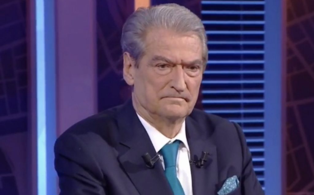 Ish-kryeministri  Berisha jep detaje lidhur më marrëdhënien e tij me ambasadoren amerikane