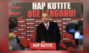 Rama nën dritën e slloganit; “Hap kutitë ose largohu”