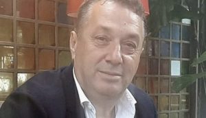 Nikolini i AlbaShoes,  laçiani i  këpucëve të punës!