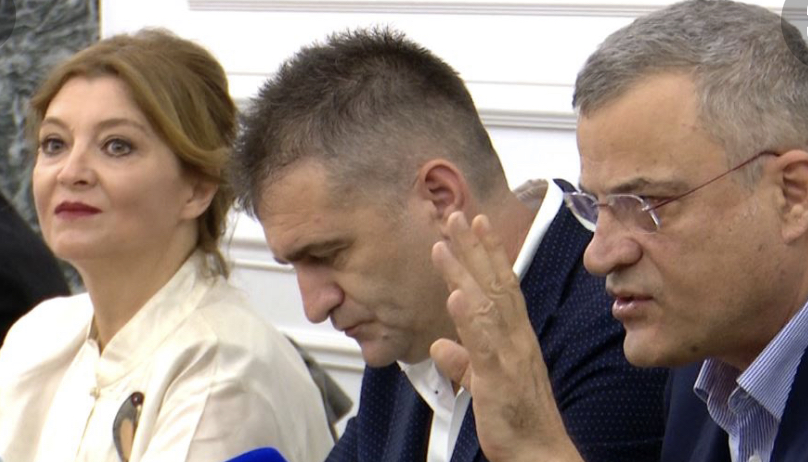 Edit Harxhi dhe Ibsen Elezi dorëzojnë sot kandidaturat për kreun e PD