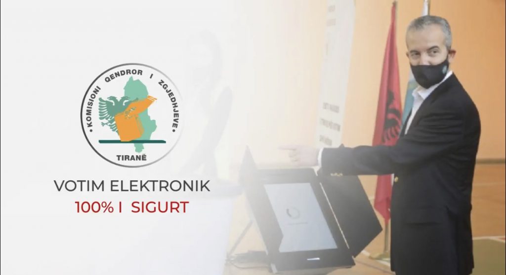 VIDEO virale: Pushteti vjedh edhe nga votimi elektronik