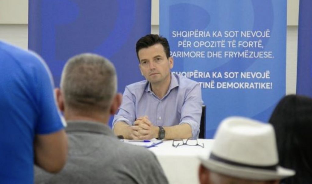 Shehaj me demokratët e Sarandës: Nëse humbëm vetëm sepse Rama bleu masivisht, s’kemi pse të futemi në Parlament!