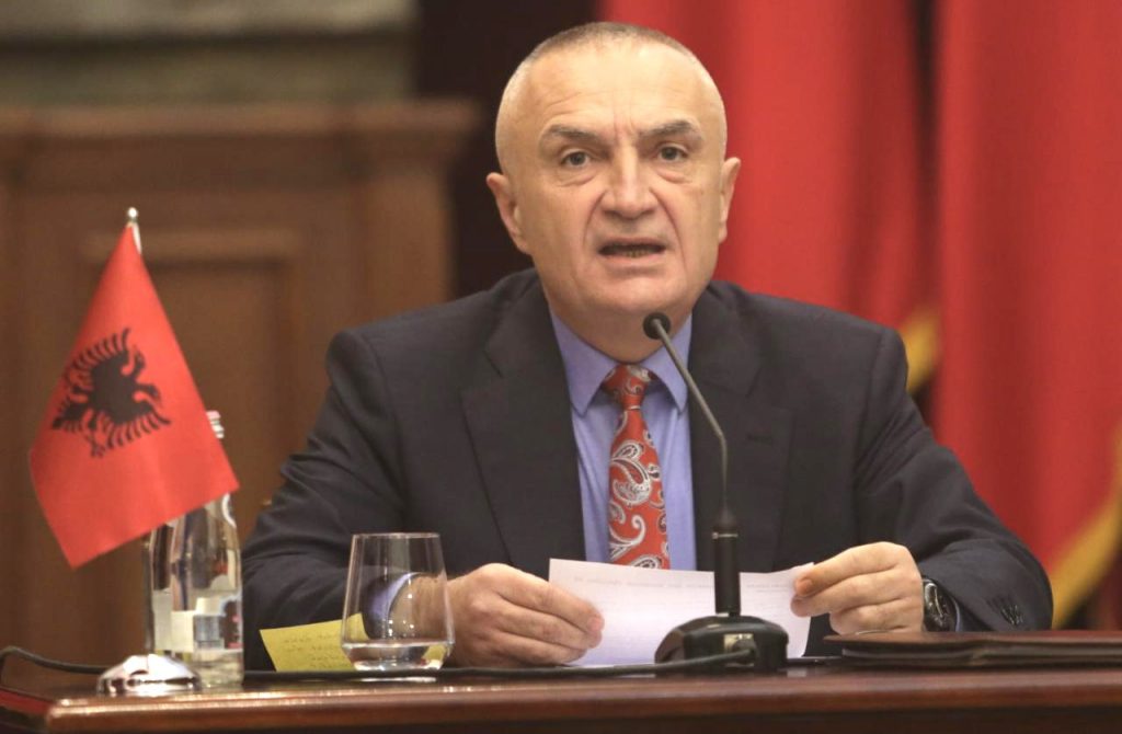 Presidenti Meta nuk shkon  në seancë dëgjimore: Nuk keni legjitimitet!