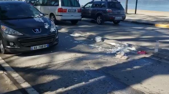 Makina përplas këmbësorin në Vlorë