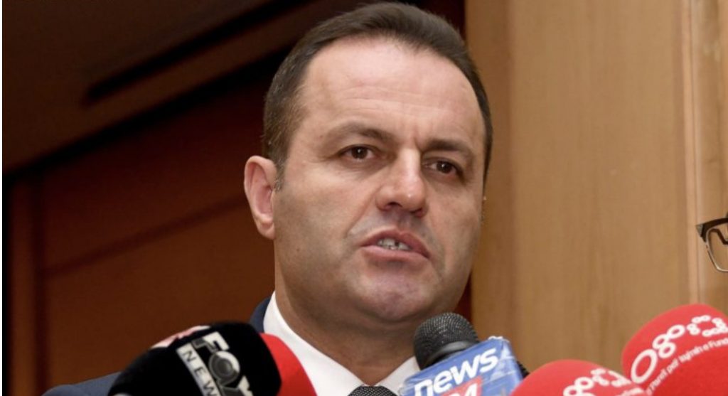 Gjykata dënon me dy vite burg ish-kryeprokurorin Adriatik Llalla