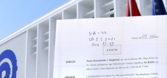 VOA: Arsyet se pse PD kërkon rivotim në 9 qarqe