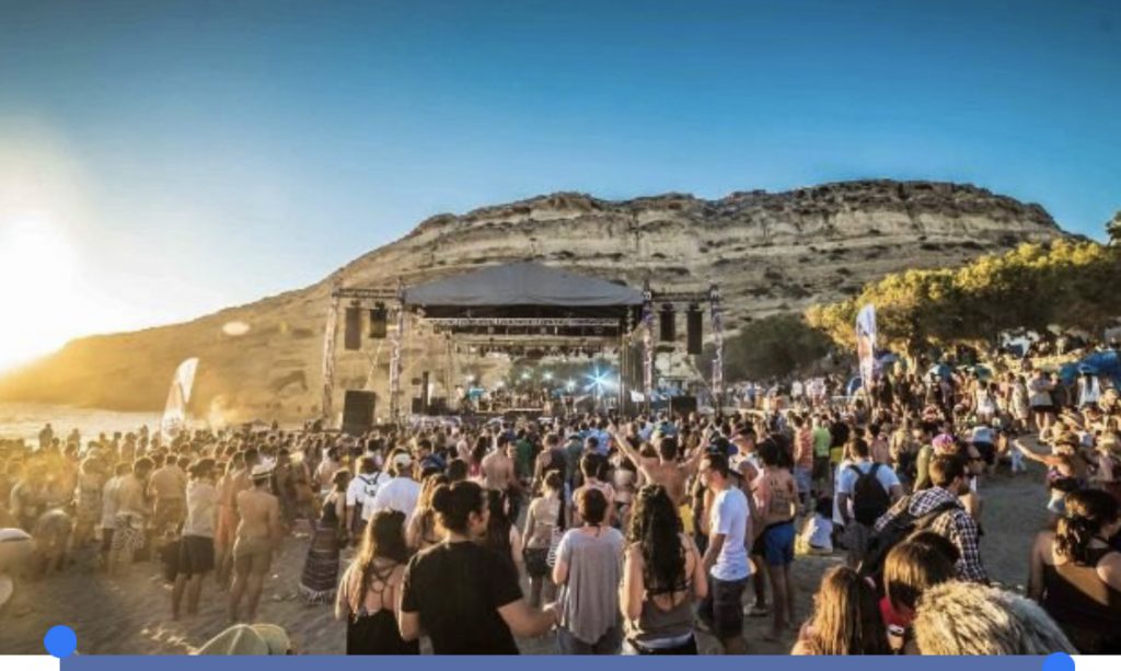 Festivali që bashkoi turistët nga e gjithë bota në  Shengjin