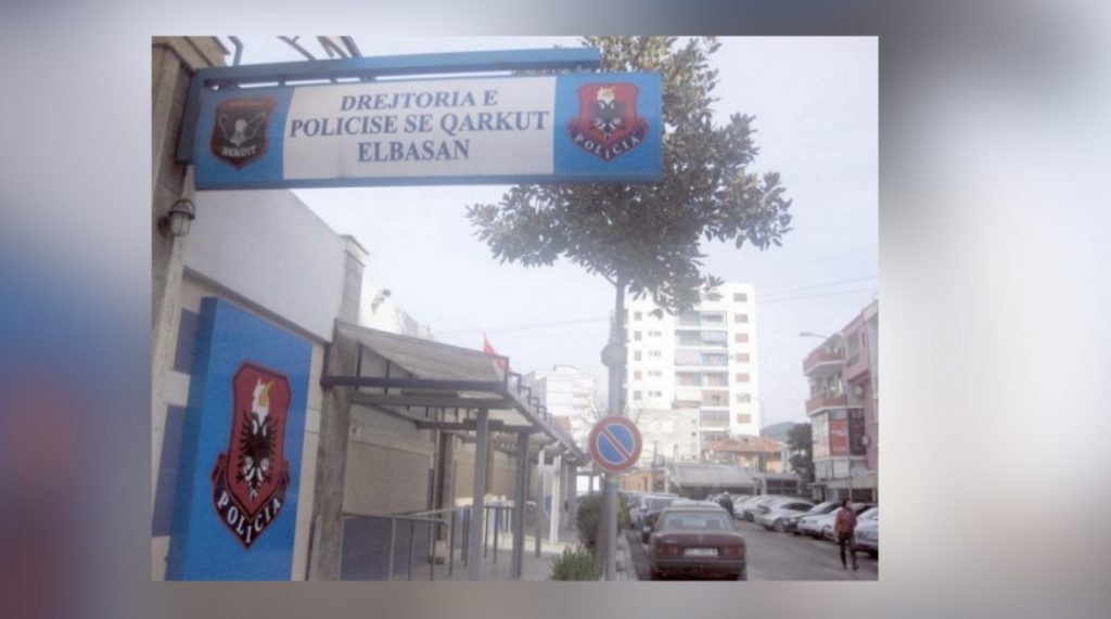 Policia sqaron rrethanat e aksidentit fatal në Elbasan, prangos shoferin