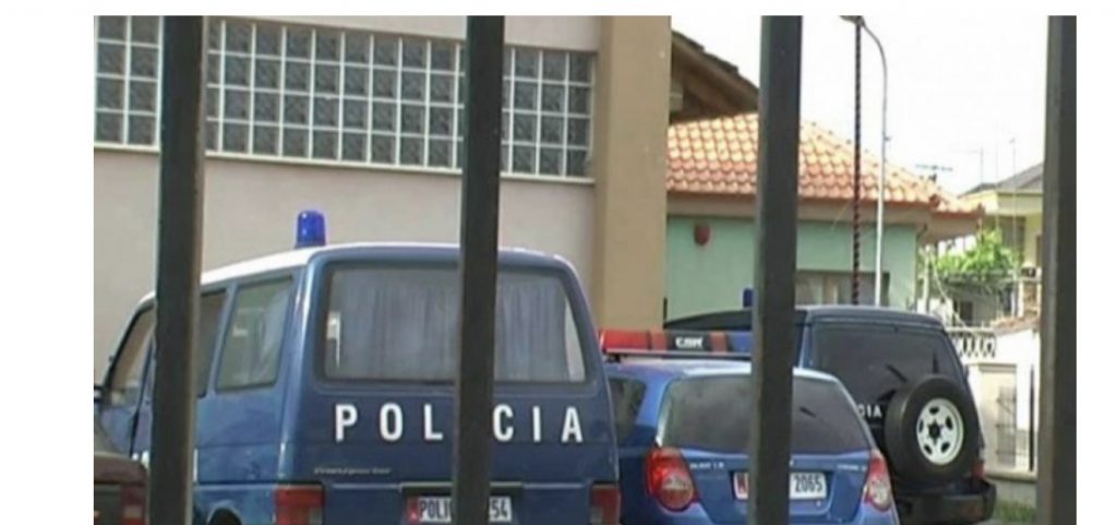 57 vjeçari vret veten me armë zjarri