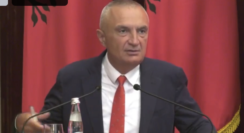 Presidenti Meta nuk e njeh shkarkimin nga Parlamenti, kujton datën që i mbaron zyrtarisht mandati
