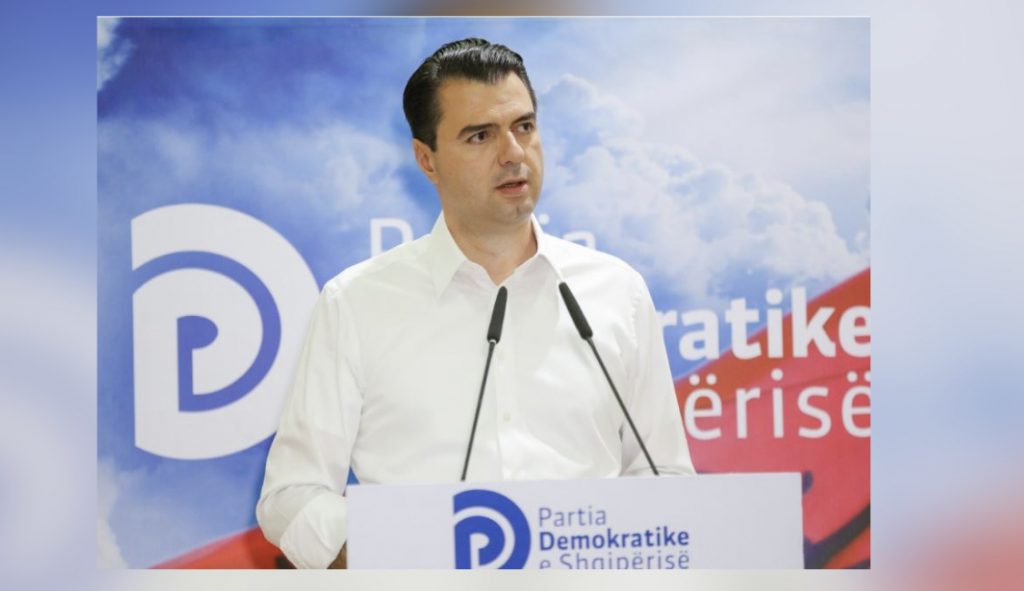 “I kam thënë ‘Jo’ të prerë”/ Basha takime me demokratët në Elbasan: Luftojmë çdo ditë për zhbërjen e masakrës
