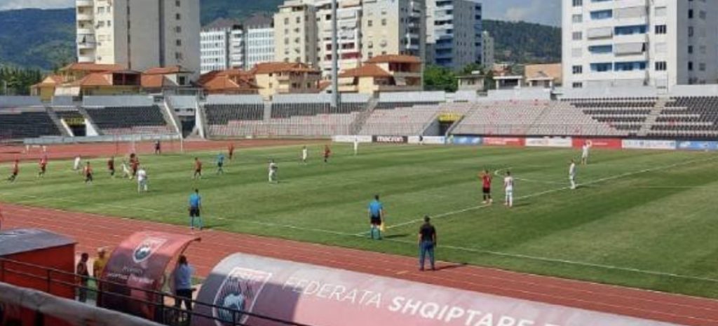 Flamurtari bie në Kategorinë e Dytë, ngjitet Tërbuni