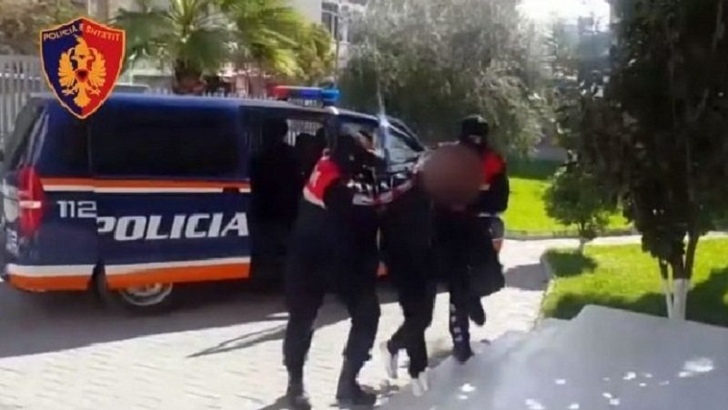 Policia arreston autorin e dytë që vuri eksploziv objektit në ndërtim