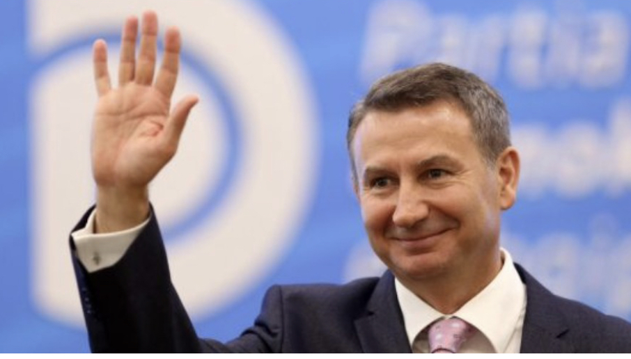 Përfundon mbledhja/ Kadilli thirrje demokratëve: Duhet të ndryshojmë vetë, pastaj të mundim Ramën