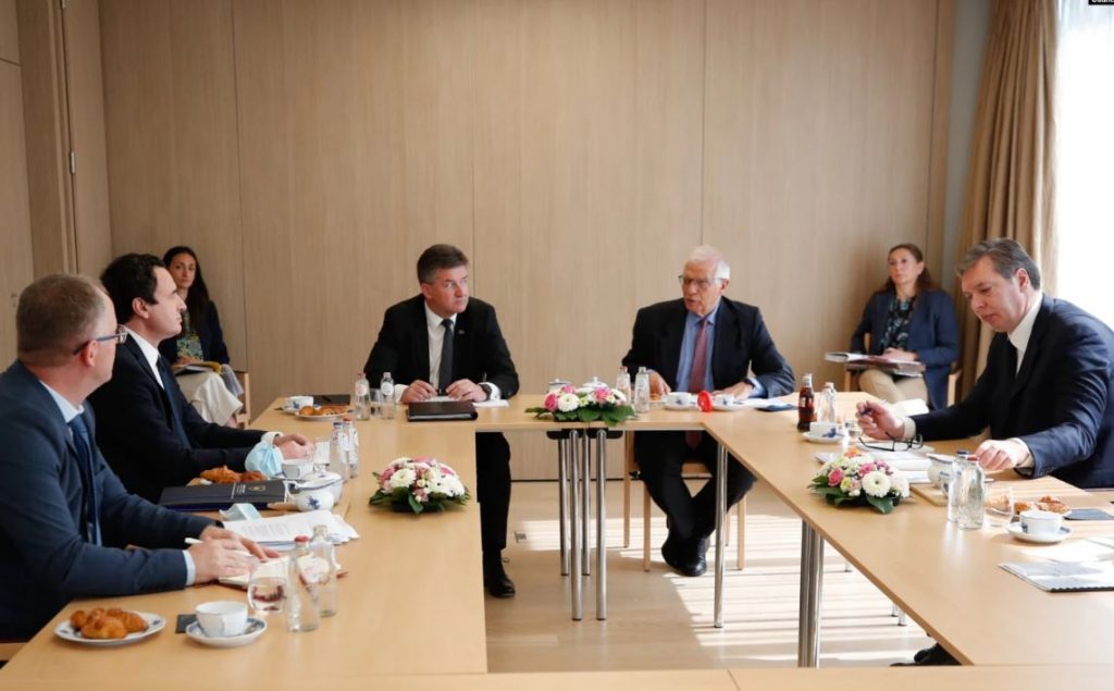 Çfarë humbin nga dështimi i dialogut Kosovë-Serbi