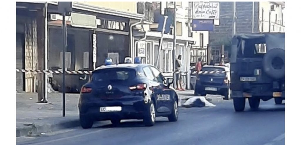 E rëndë ,shqiptari vdes në vend nga përplasja me makinë