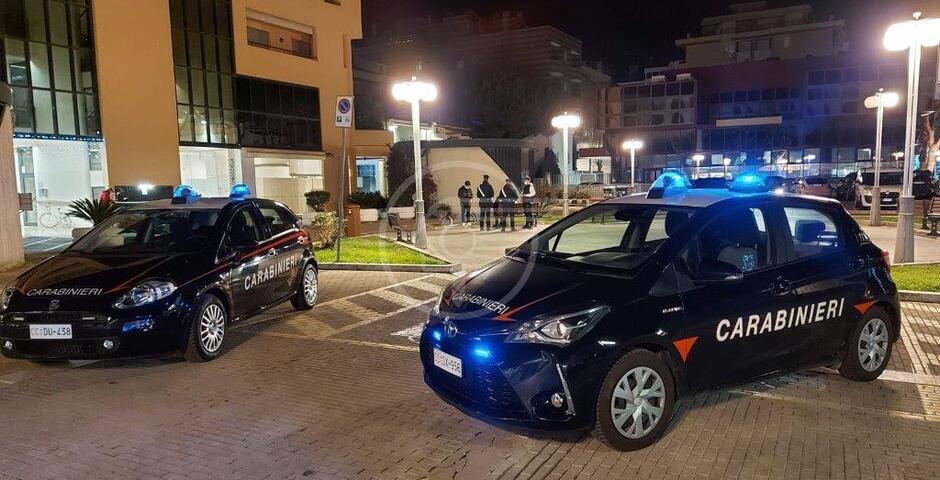 Arrestohen 4 shqiptarë dhe një serb. Grabisnin me dhunë turistët