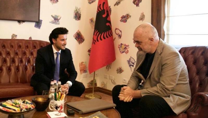 Kryeministri  Rama  takim  me zv.kryeministrin shqiptar të Malit të Zi Dritan Abazoviç