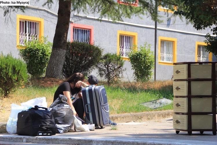 KUSH UA KA FAJIN STUDENTËVE QË PO I PËRZËNË PËR TI ZËVENDËSUAR ME AFGANË?